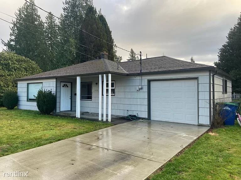 Primary Photo - 2 br, 1 bath House - 1033 Dean Dr