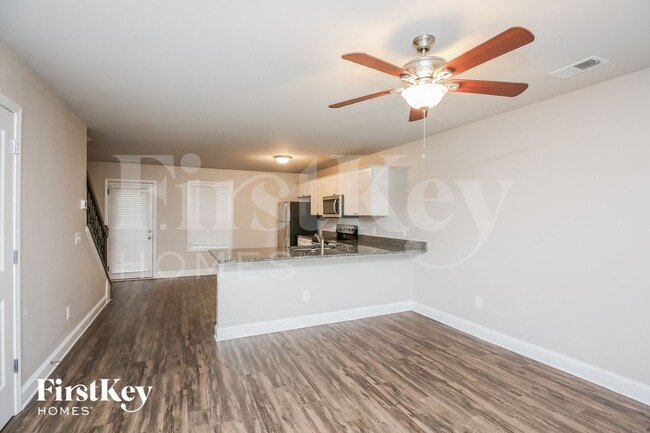 Building Photo - 6674 Sawnee Way