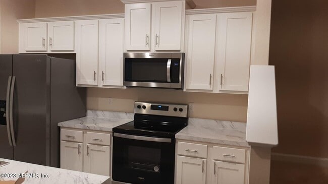 Foto del edificio - 8401 Retrograde Rd