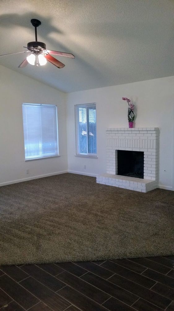 Foto del edificio - 1510 Oakwood Ct