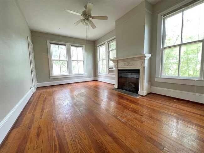 Foto del edificio - 414 NE 5th Ave