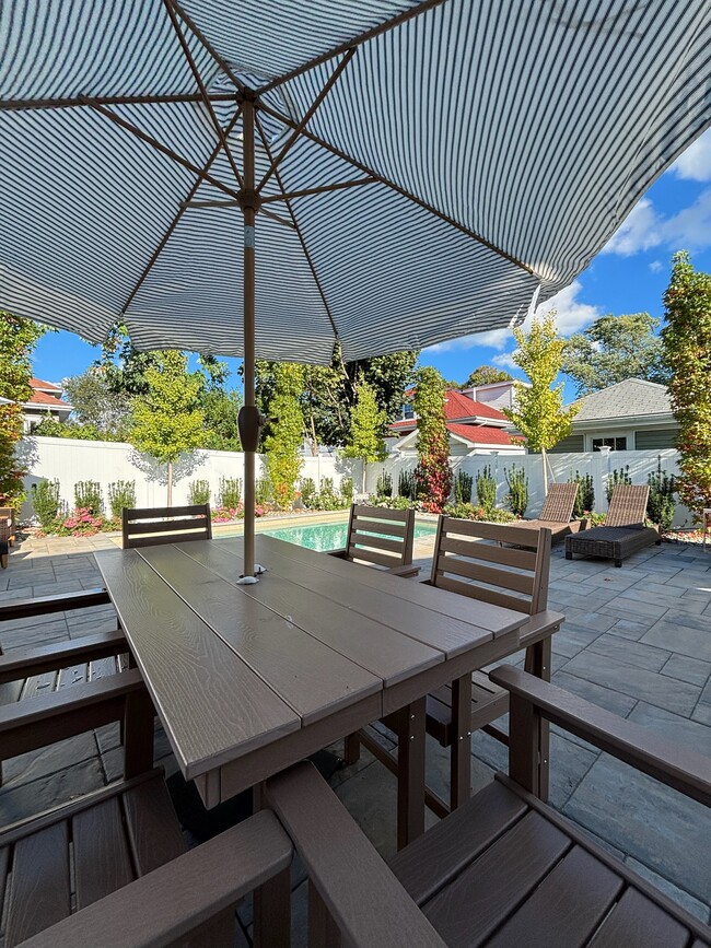 Foto del edificio - 21 Apthorp St