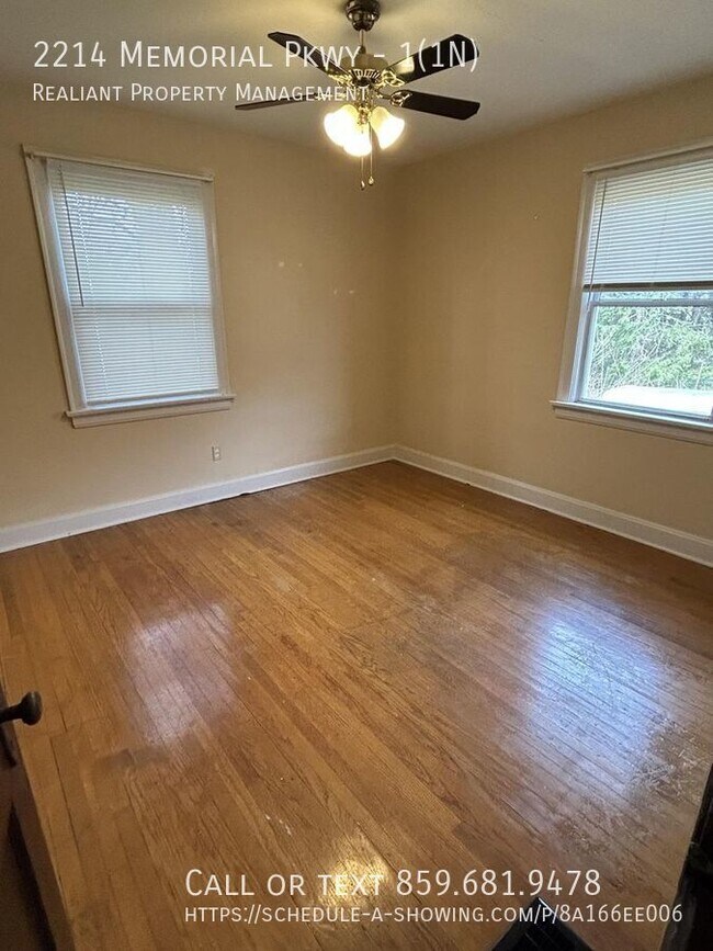 Foto del edificio - 2214 Memorial Pkwy