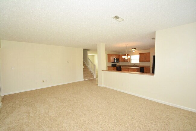 Building Photo - 516 Kennard Ln