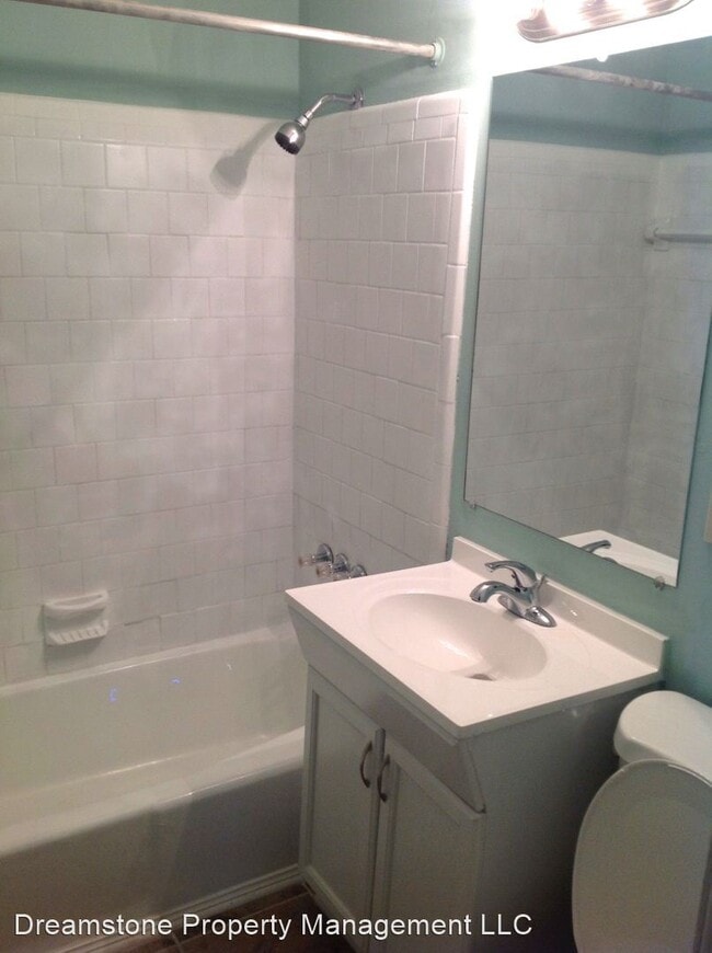 Building Photo - 3 br, 1.5 bath House - 1617 ROCK CUT ROAD