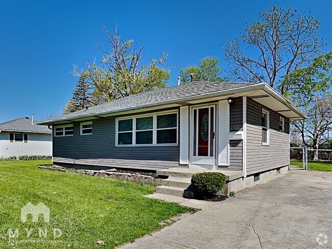 Building Photo - 4588 Ludington Rd
