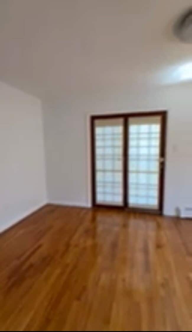 Photo - 23-37-37 120th St Townhome