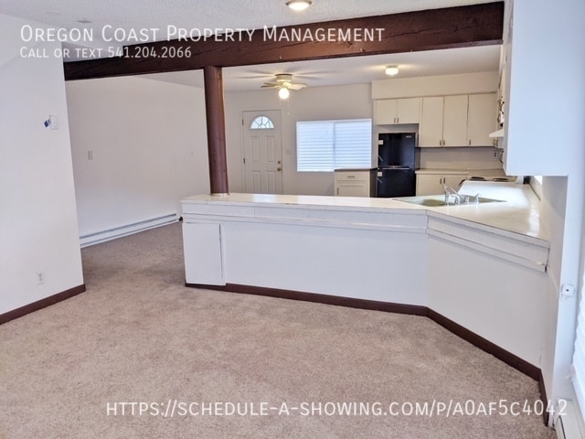 Building Photo - 675 SE Keel Ave