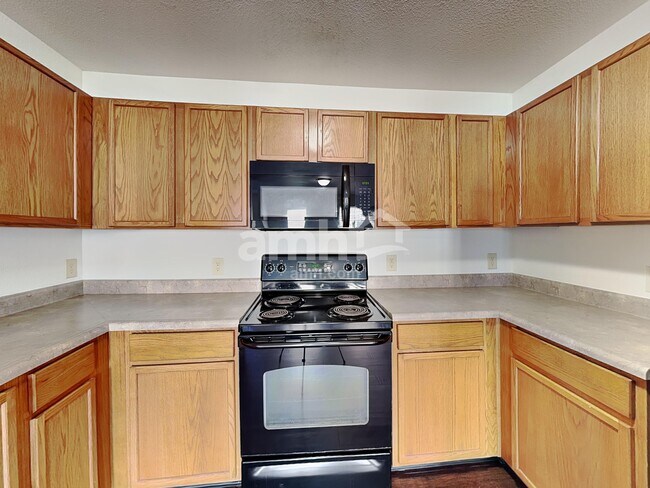 Foto del edificio - 10155 Cumberland Pointe Blvd