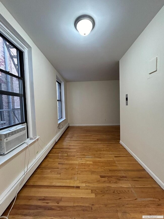 Building Photo - 0 bedroom in NEW YORK NY 10024