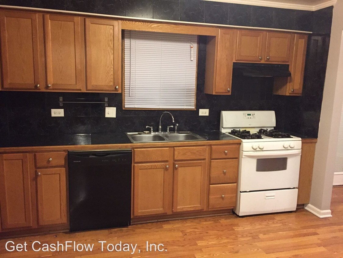 Building Photo - 4156 Indian Hill Dr