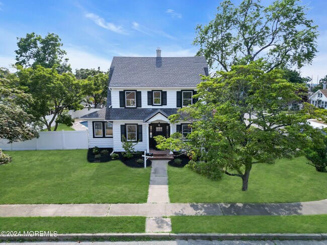 Building Photo - 41 N Gateway