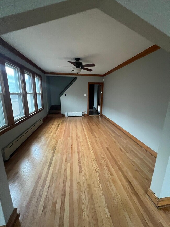 Foto del edificio - 6112 S Keating Ave
