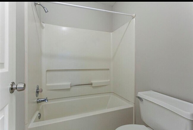 Foto del edificio - 1031 Plantation Way NW