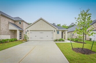 Building Photo - 17590 Rosette Grass Dr