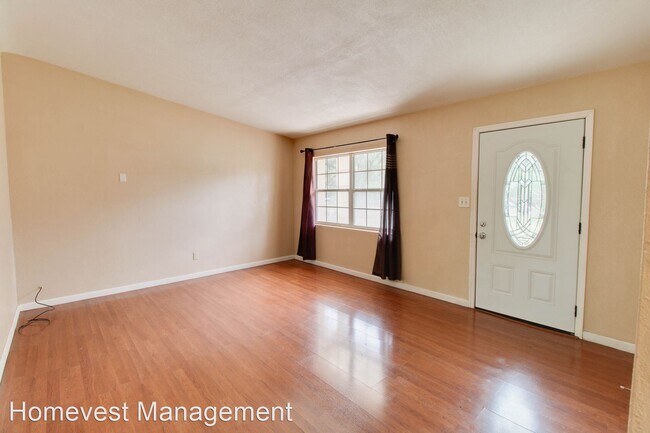 Building Photo - 3 br, 1.5 bath House - 3633 Ranchwood Rd