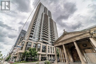 Building Photo - 500 Sherbourne St