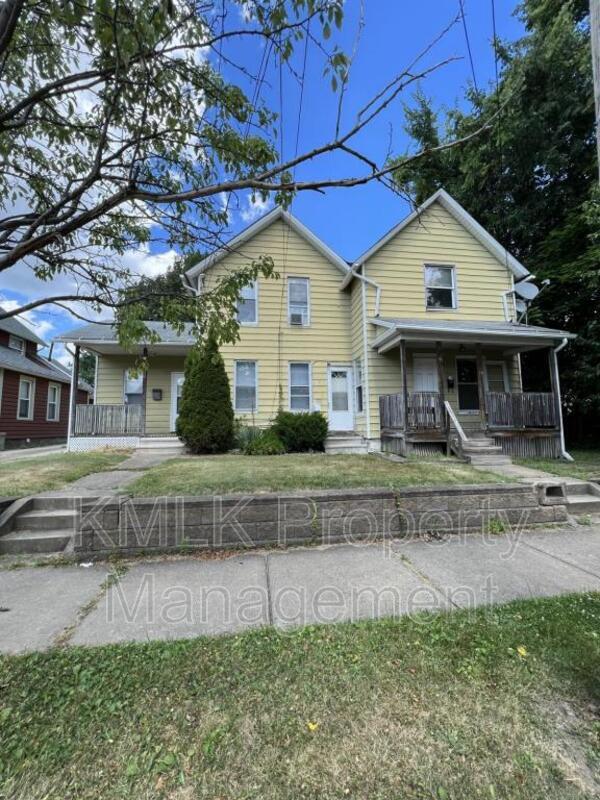 Foto principal - 319 Torrey St
