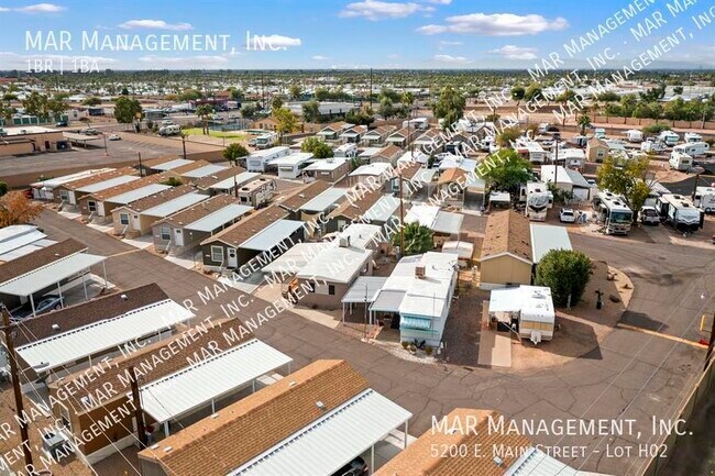 Foto del edificio - 5200 E Main St