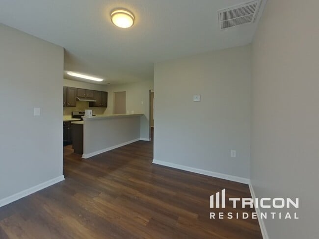Building Photo - 2416 Smugglers Ct