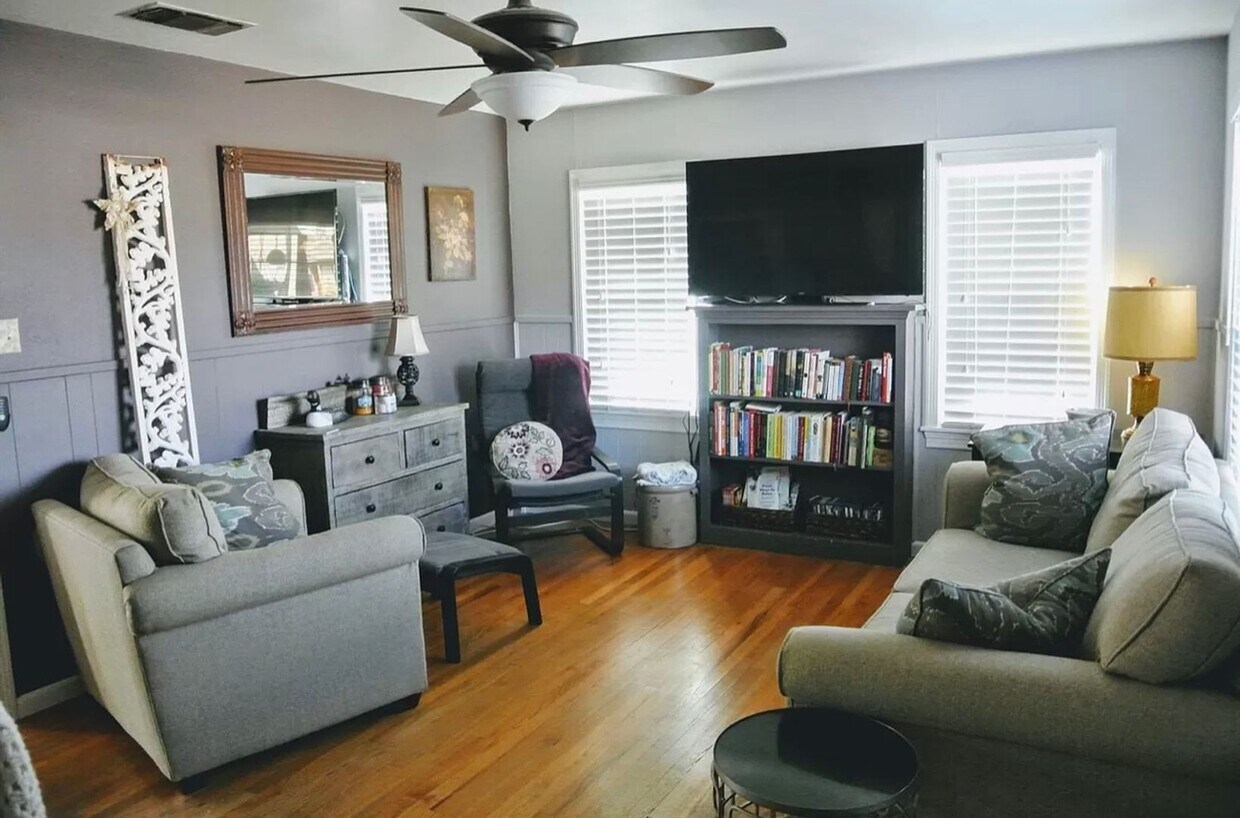 Foto principal - Pre leasing for fall 2026! 3/2 in Tech Terrace!