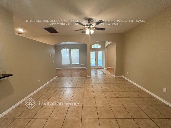 Foto del edificio - 1613 Loriana St