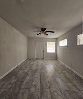 Foto del edificio - 3837 Mt Pleasant St
