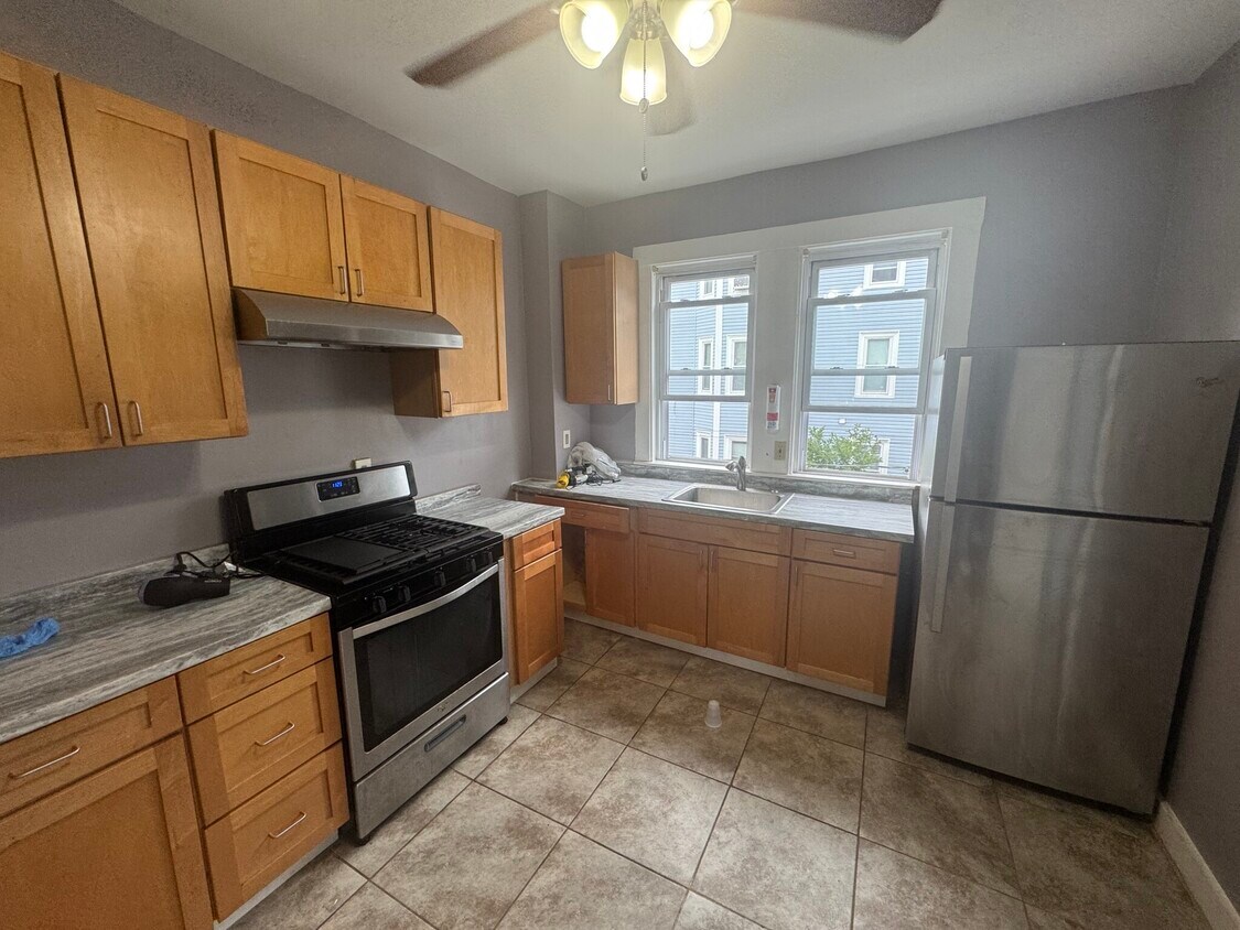 Foto principal - 198 Sherman St
