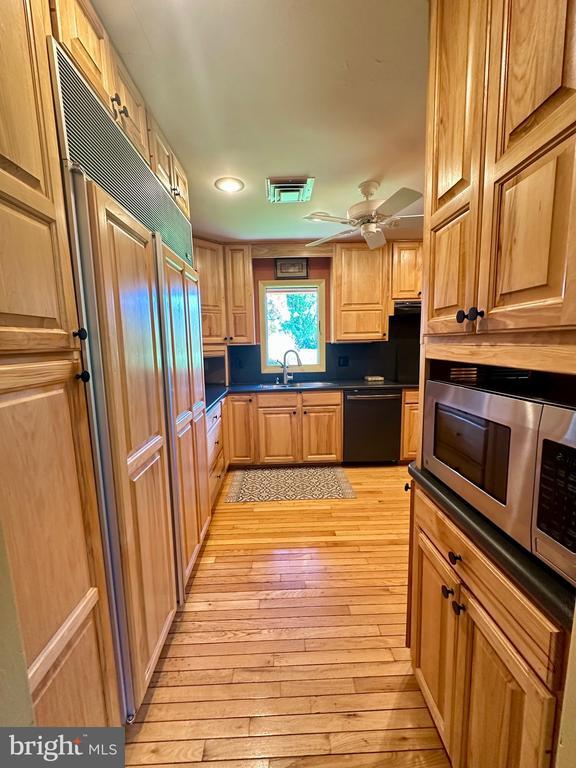 Foto del edificio - 29 Downing Cir