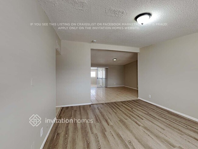 Foto del edificio - 8831 N 37th Dr