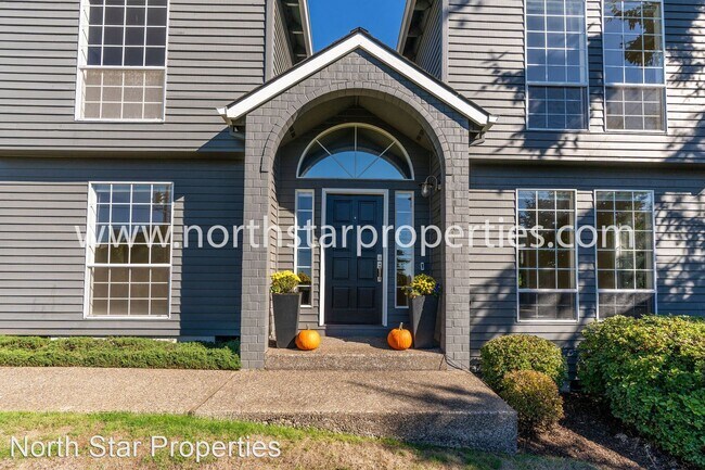 Building Photo - 3 br, 2.5 bath House - 2124 SW Sunset Dr.