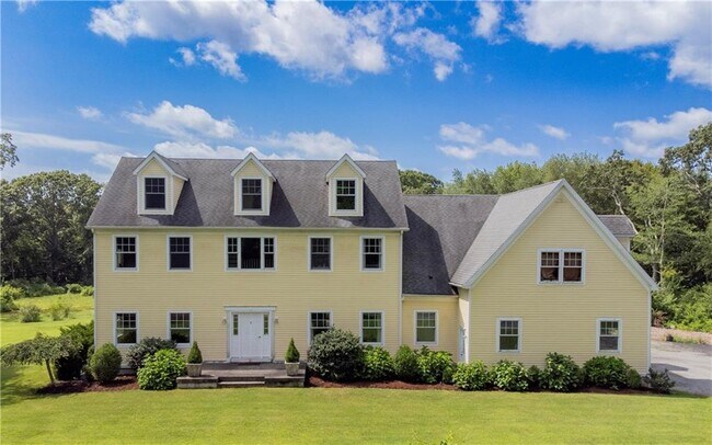 Building Photo - 31 Banfield Ln
