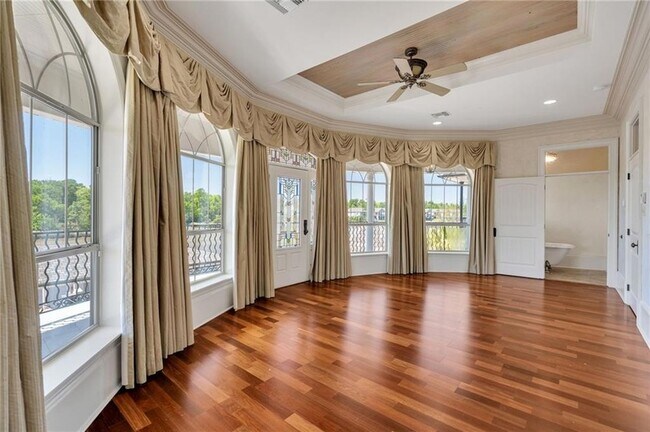 Building Photo - 21013 Waterfront E Dr