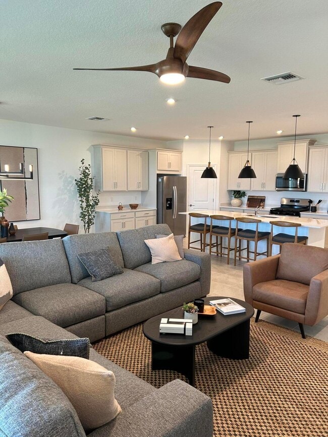 Building Photo - 14417 Ellison Dr