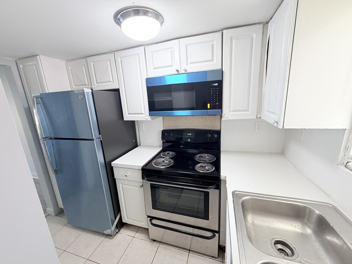 Photo - 1501 Crescent Cir (West Palm Beach, FL)