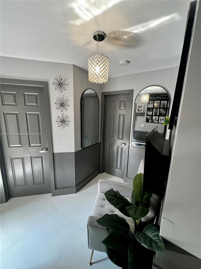 Building Photo - 4316 NW 120th Ln