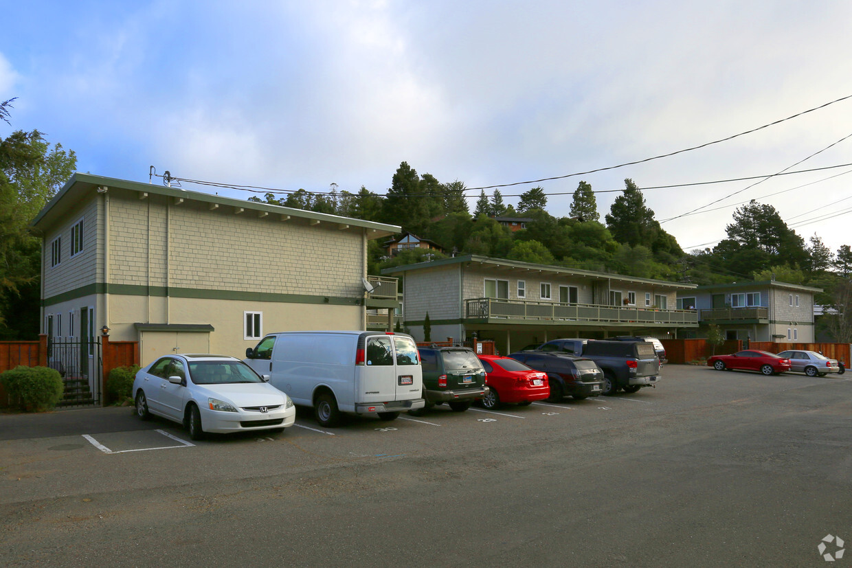 Building Photo - Northern Apartments