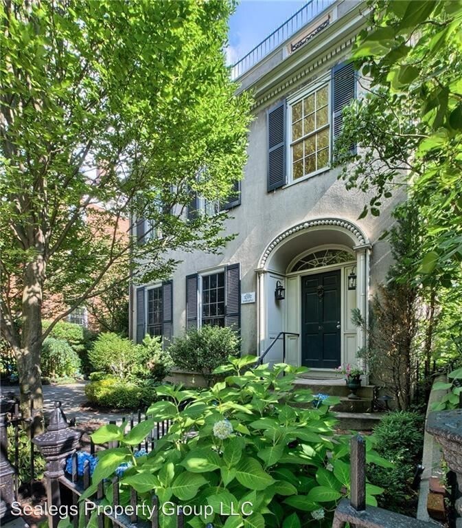 Primary Photo - 89 Angell St