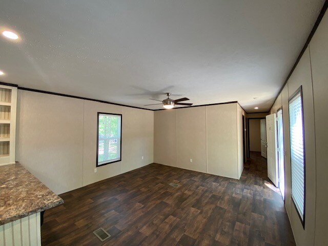 Building Photo - 1717 Elba Hwy