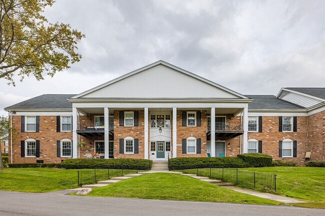 Building Photo - Glens of Bloomfield