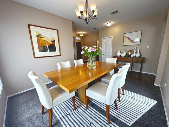 Building Photo - Flash Rental Reduction!