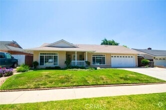 Building Photo - 2504 Harmony Hill Dr
