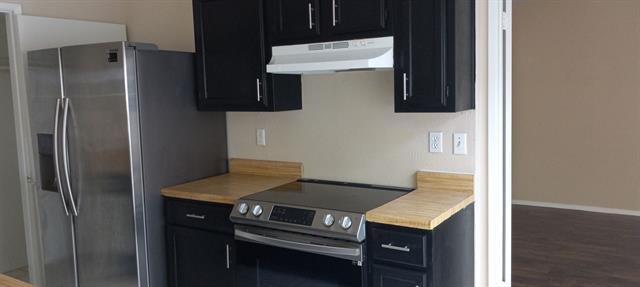 Foto del edificio - 4605 Jenkins Cir