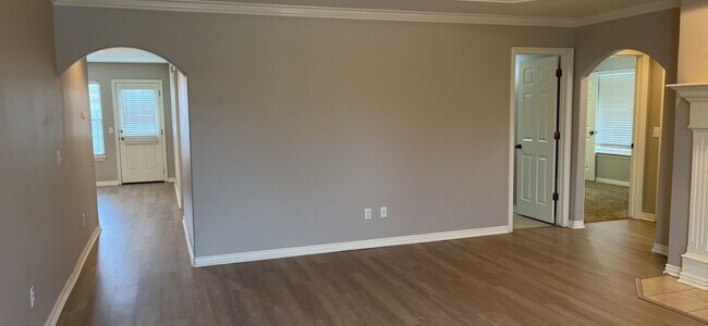 Foto del edificio - Cozy home in a convenient location.