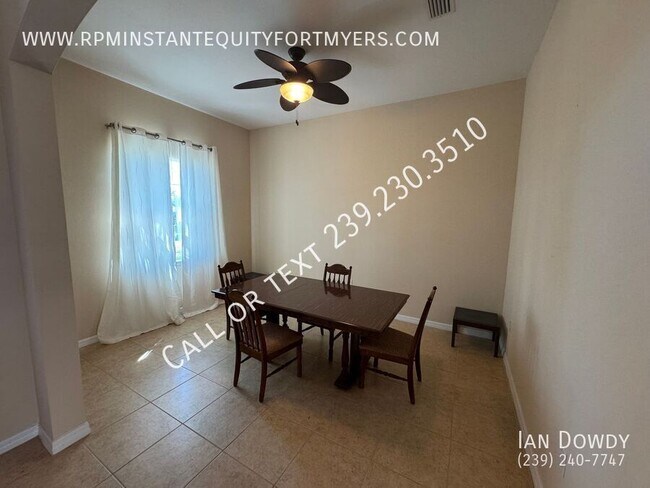 Foto del edificio - 8120 Banyan Breeze Way