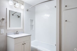 Interior Photo - Royal Arms Apartments