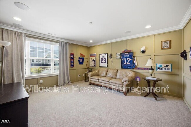 Foto del edificio - 902 Green Ash Ln