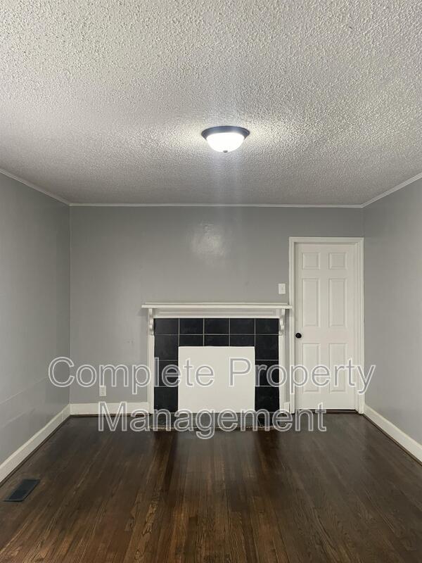 Building Photo - 1504 21st Pl N