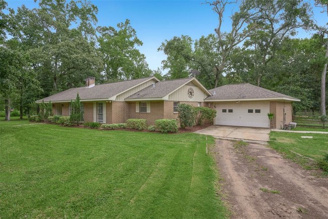 Building Photo - 9315 Shady Ln