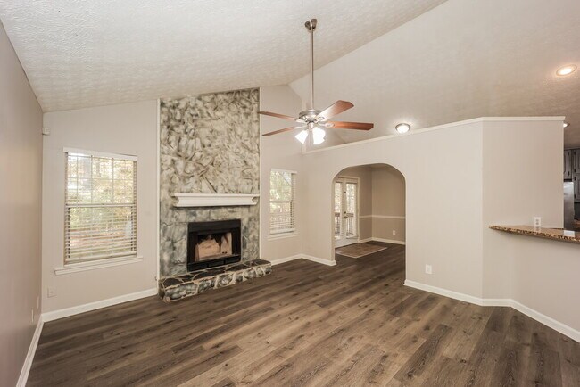 Foto del edificio - 1216 Gallatin Ct